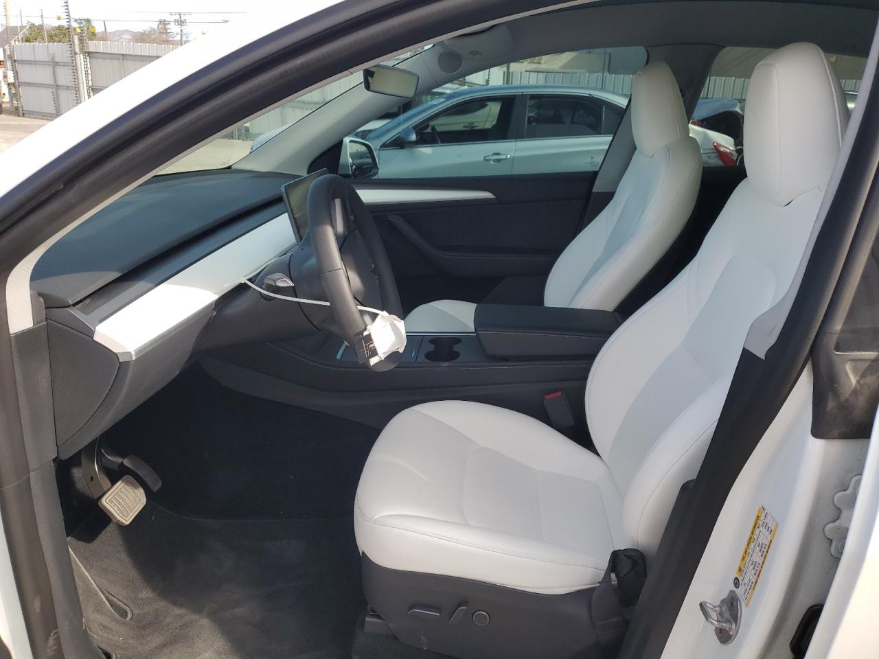 2023 TESLA MODEL Y  VIN:7SAYGDEE5PA079672