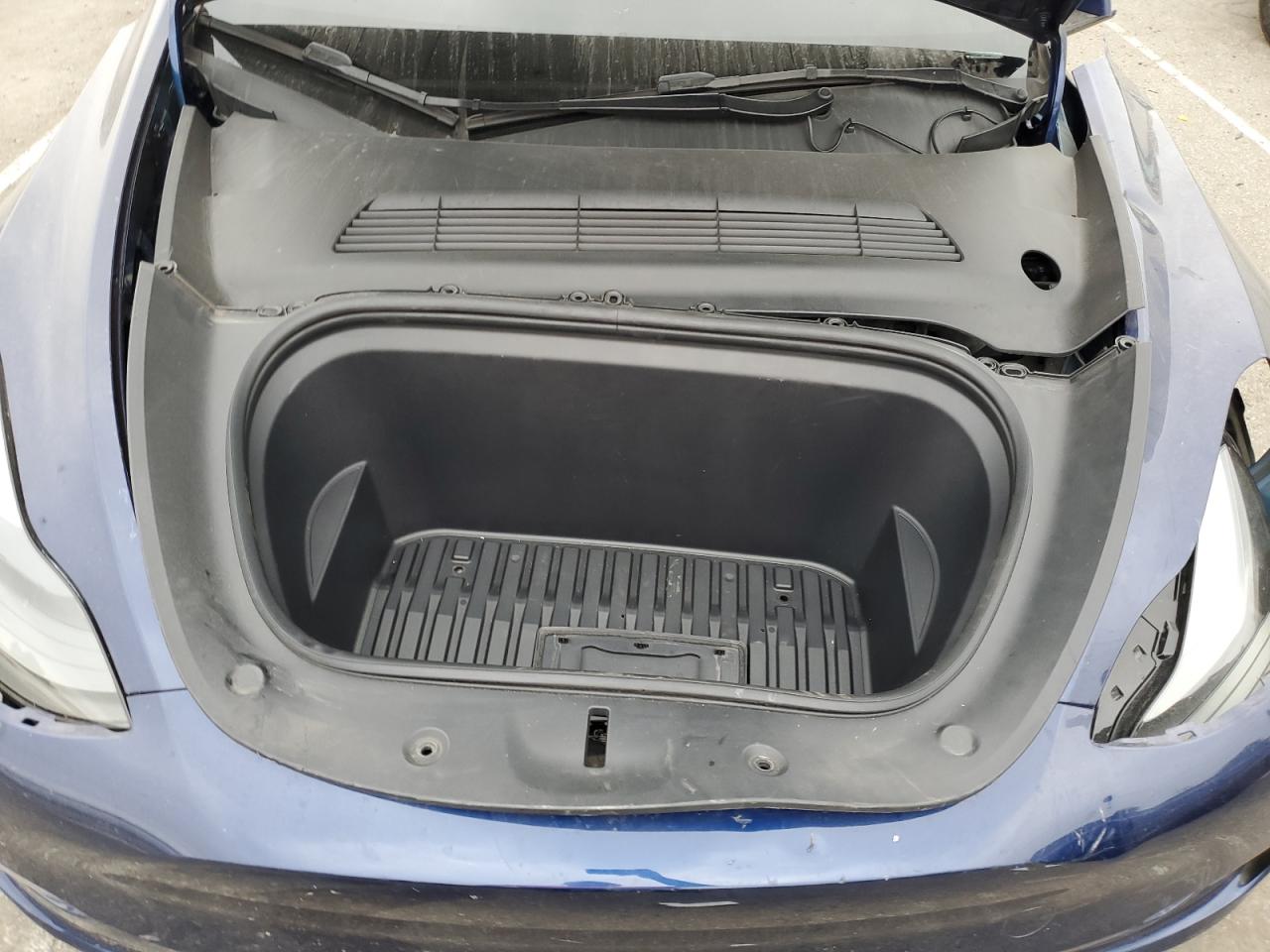 2022 TESLA MODEL Y  VIN:7SAYGDEF2NF524037