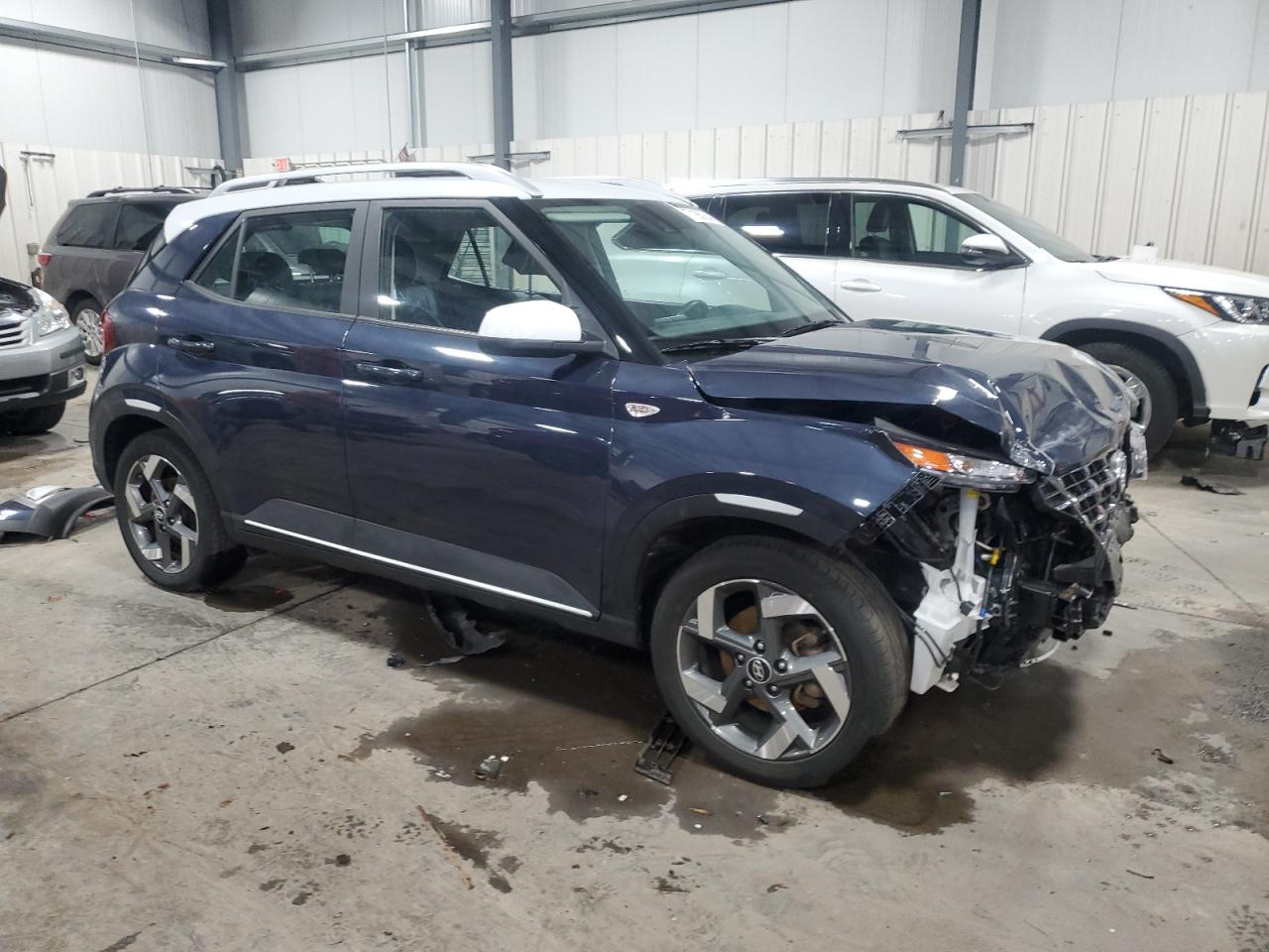 2022 HYUNDAI VENUE SEL VIN:KMHRC8A33NU151528