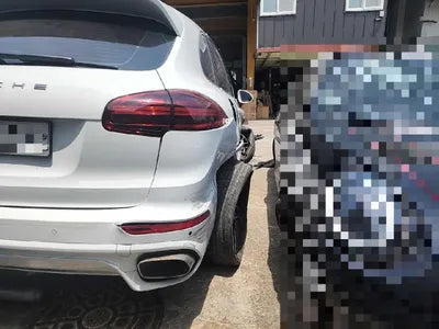 2015 Porsche Cayenne VIN:
