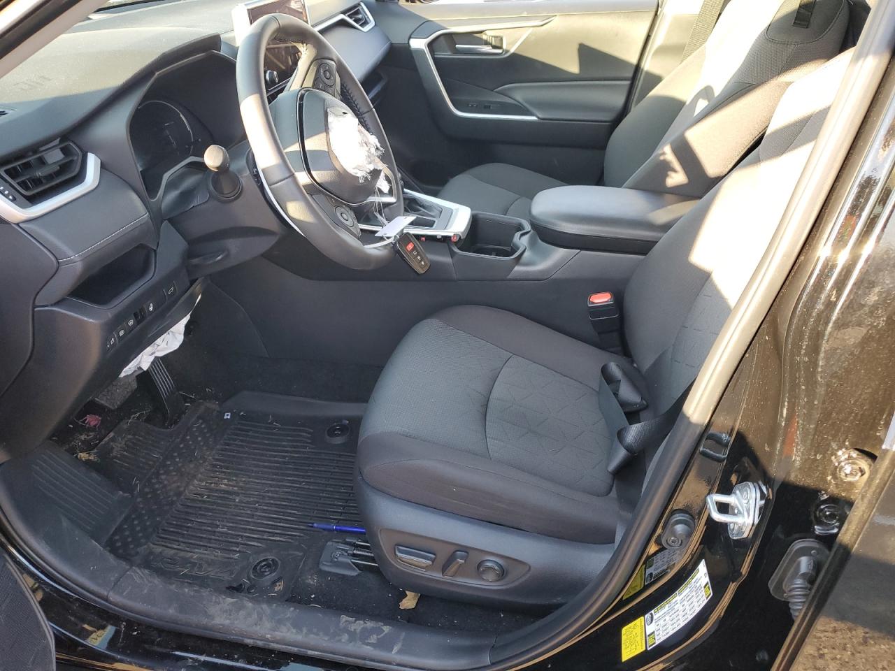 2024 TOYOTA RAV4 XLE VIN:2T3P1RFV5RC459988