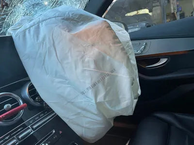 2017 Mercedes-Benz GLC 220 WDC0J0FB0JF332230 VIN:WDC0J0FB0JF332230