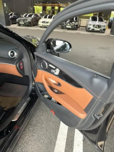 2021 Mercedes-Benz E 220 VIN: