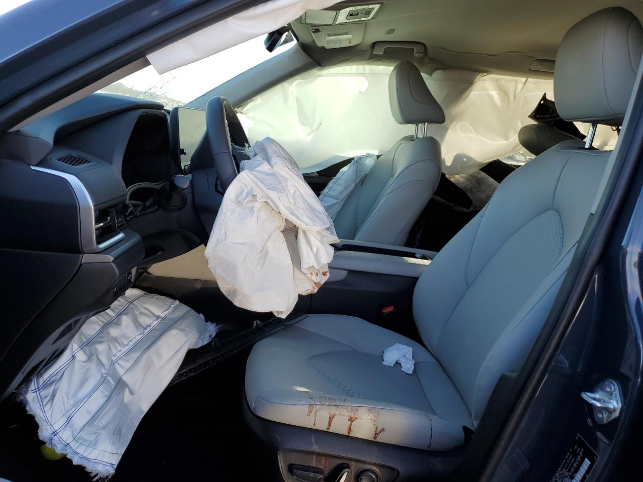 2024 TOYOTA GRAND HIGHLANDER XLE VIN:5TDACAB5XRS028084