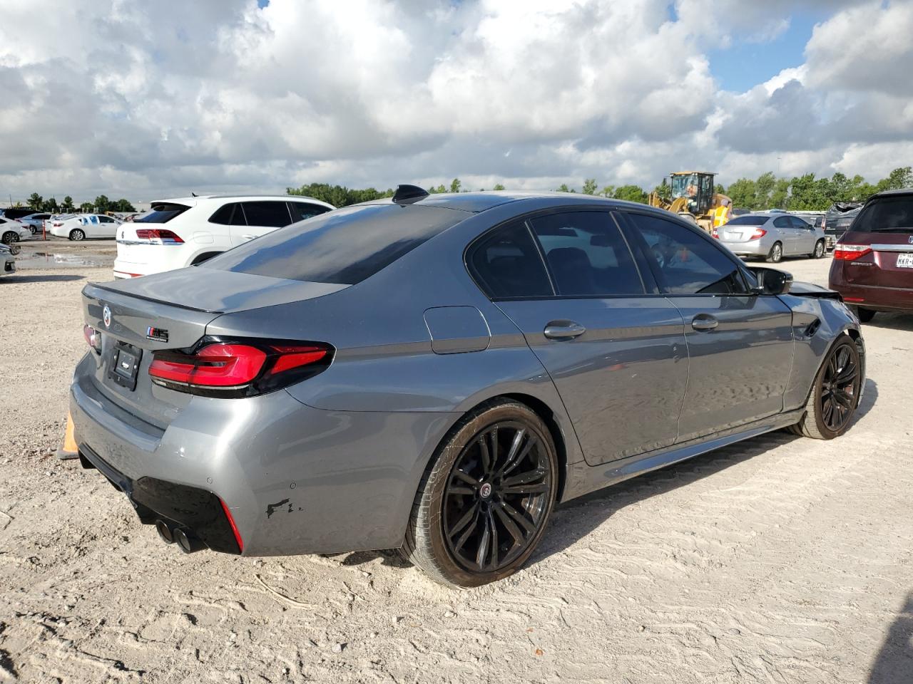 2023 BMW M5  VIN:WBS83CH08PCL64216