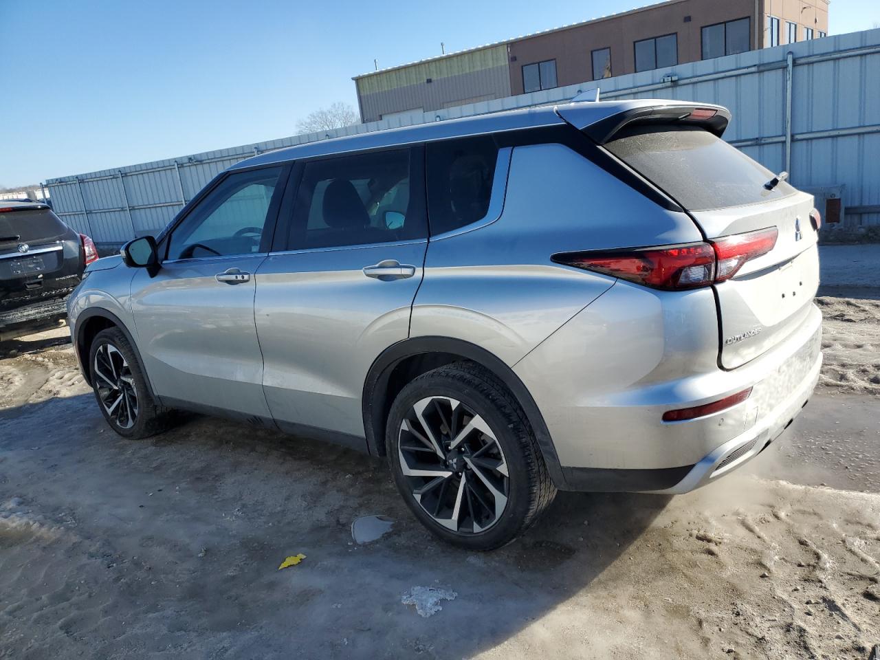 2023 MITSUBISHI OUTLANDER SE VIN:JA4J4UA88PZ039987