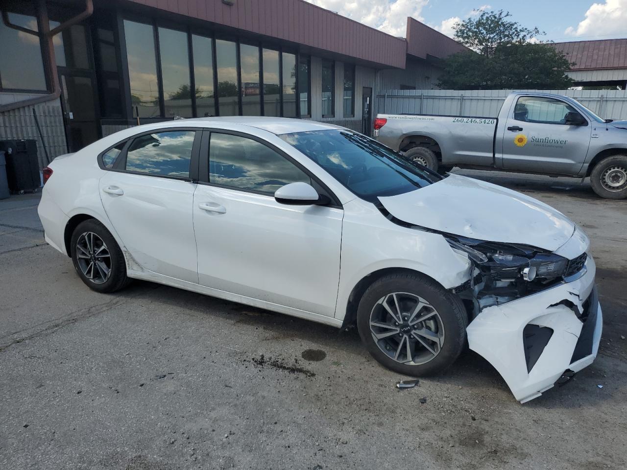 2023 KIA FORTE LX VIN:3KPF24AD7PE623436