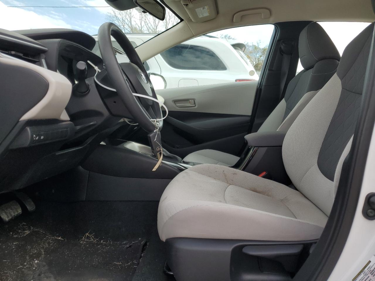 2022 TOYOTA COROLLA LE VIN:5YFEPMAE6NP266400