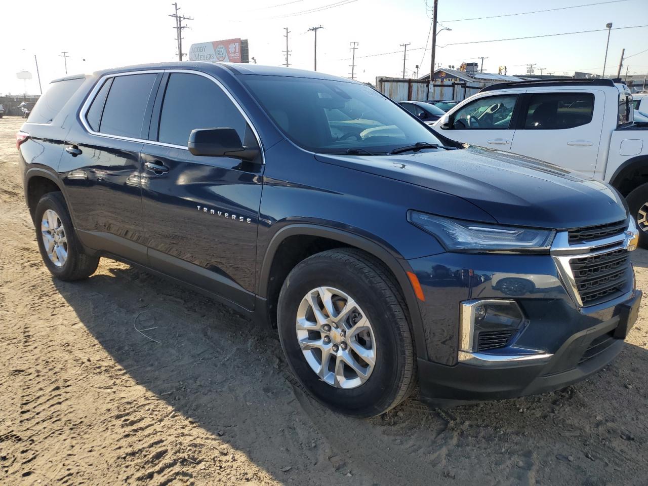 2022 CHEVROLET TRAVERSE LS VIN:1GNERFKWXNJ136631
