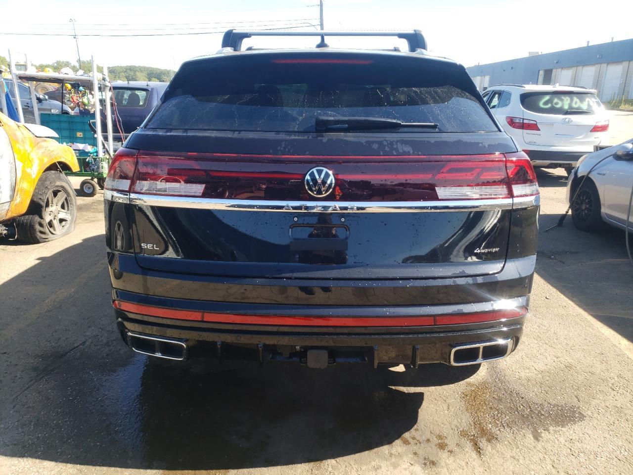 2024 VOLKSWAGEN ATLAS CROSS SPORT SEL R-LINE VIN:1V2AE2CA7RC213544