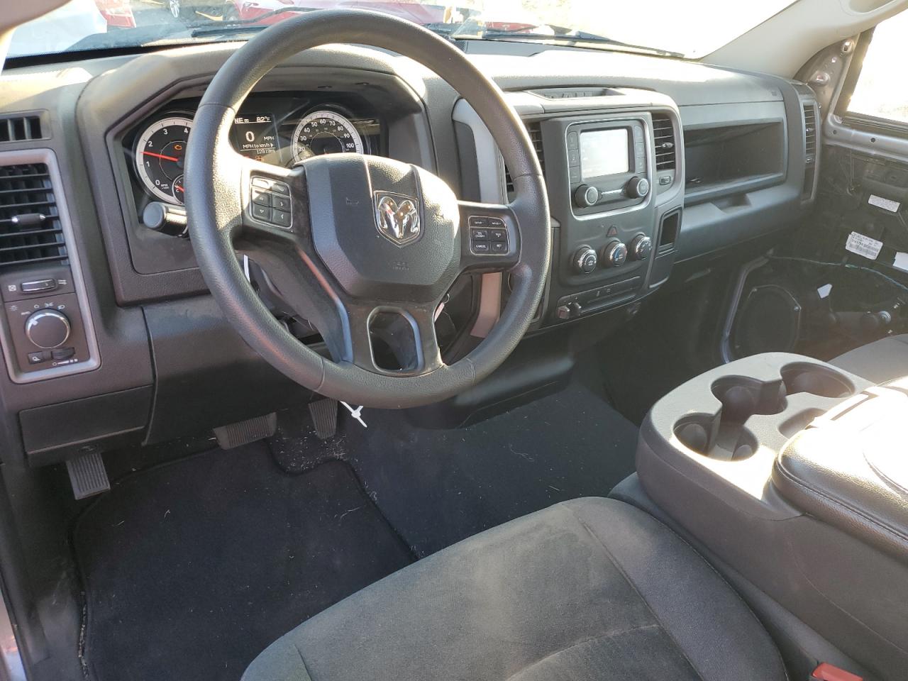 2022 RAM 1500 CLASSIC TRADESMAN VIN:3C6JR6DG7NG330619