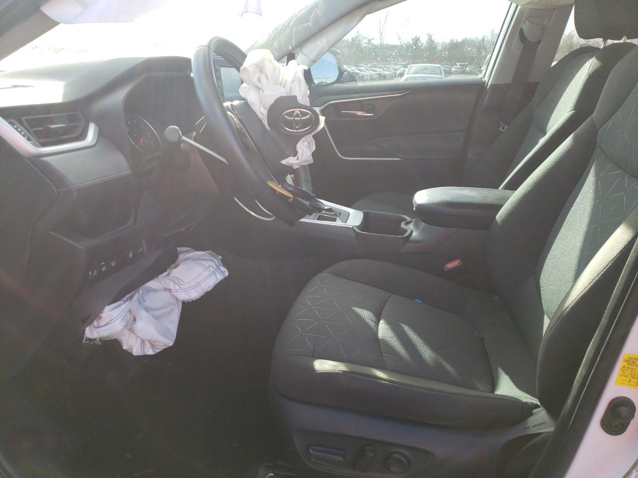 2022 TOYOTA RAV4 XLE VIN:2T3P1RFV2NC274355