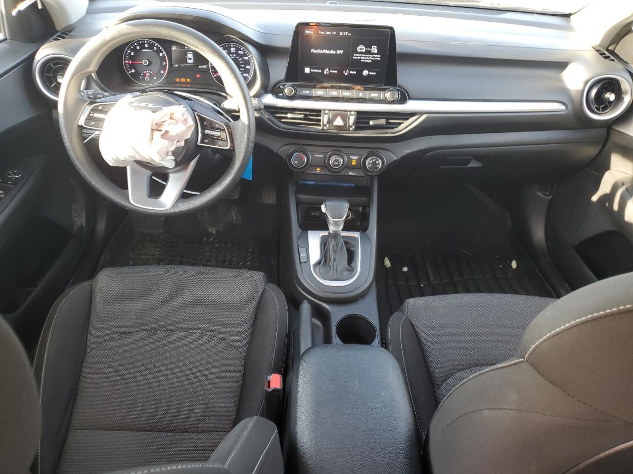 2023 KIA FORTE LX VIN:3KPF24AD9PE553504