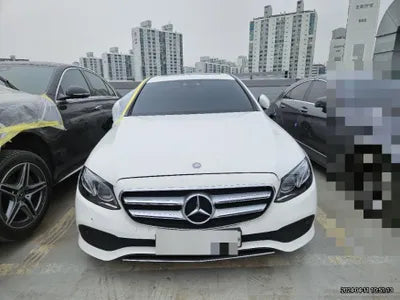 2017 Mercedes-Benz E 220 VIN: