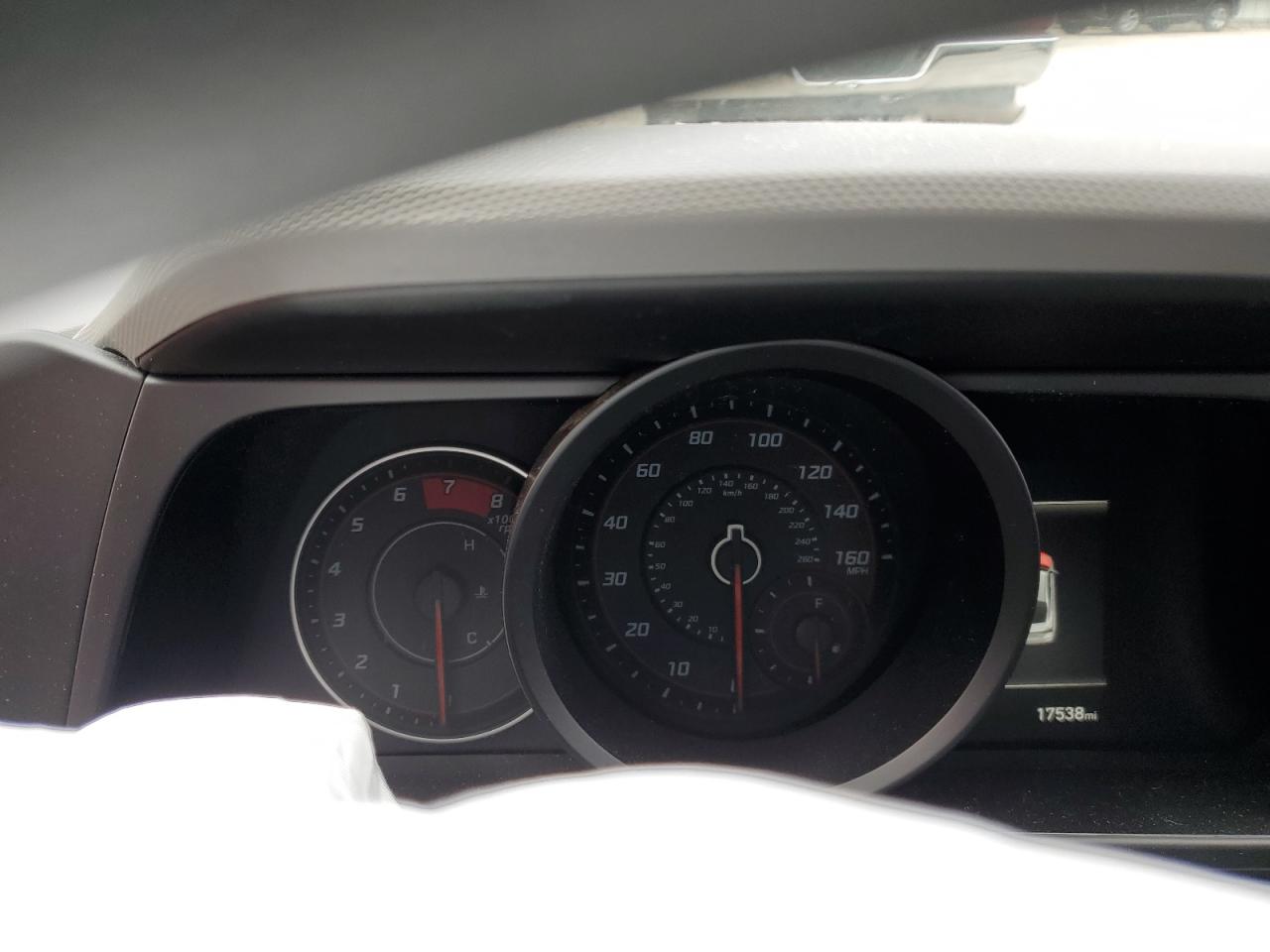 2022 HYUNDAI ELANTRA SEL VIN:KMHLM4AG1NU283928
