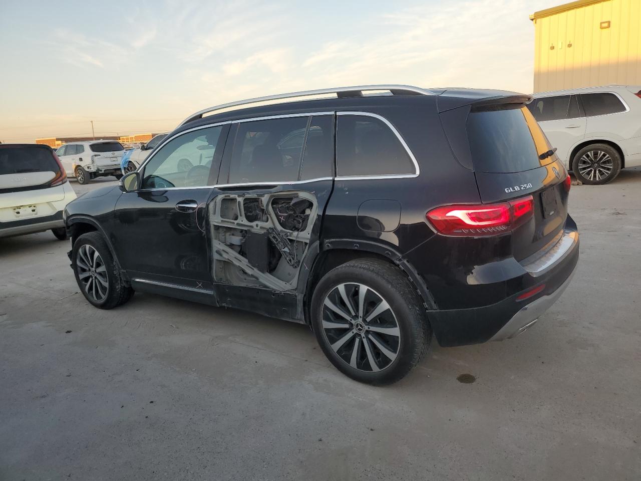 2022 MERCEDES-BENZ GLB 250 4MATIC VIN:W1N4M4HB3NW249201