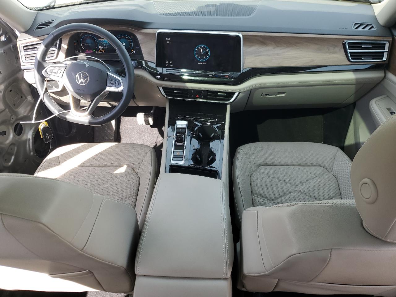 2024 VOLKSWAGEN ATLAS SE VIN:1V2JR2CA7RC558657