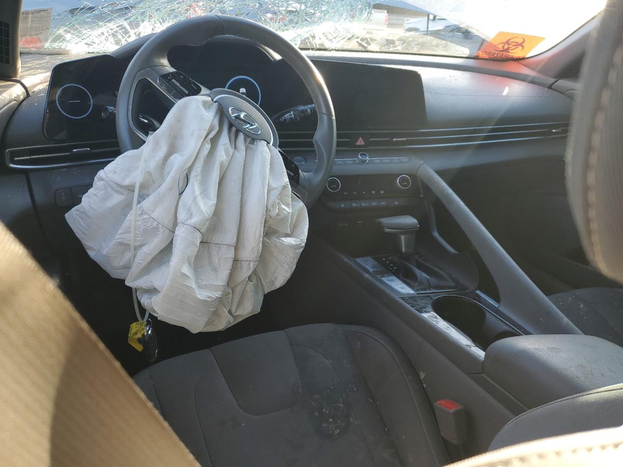 2023 HYUNDAI ELANTRA SEL VIN:5NPLS4AG2PH090131