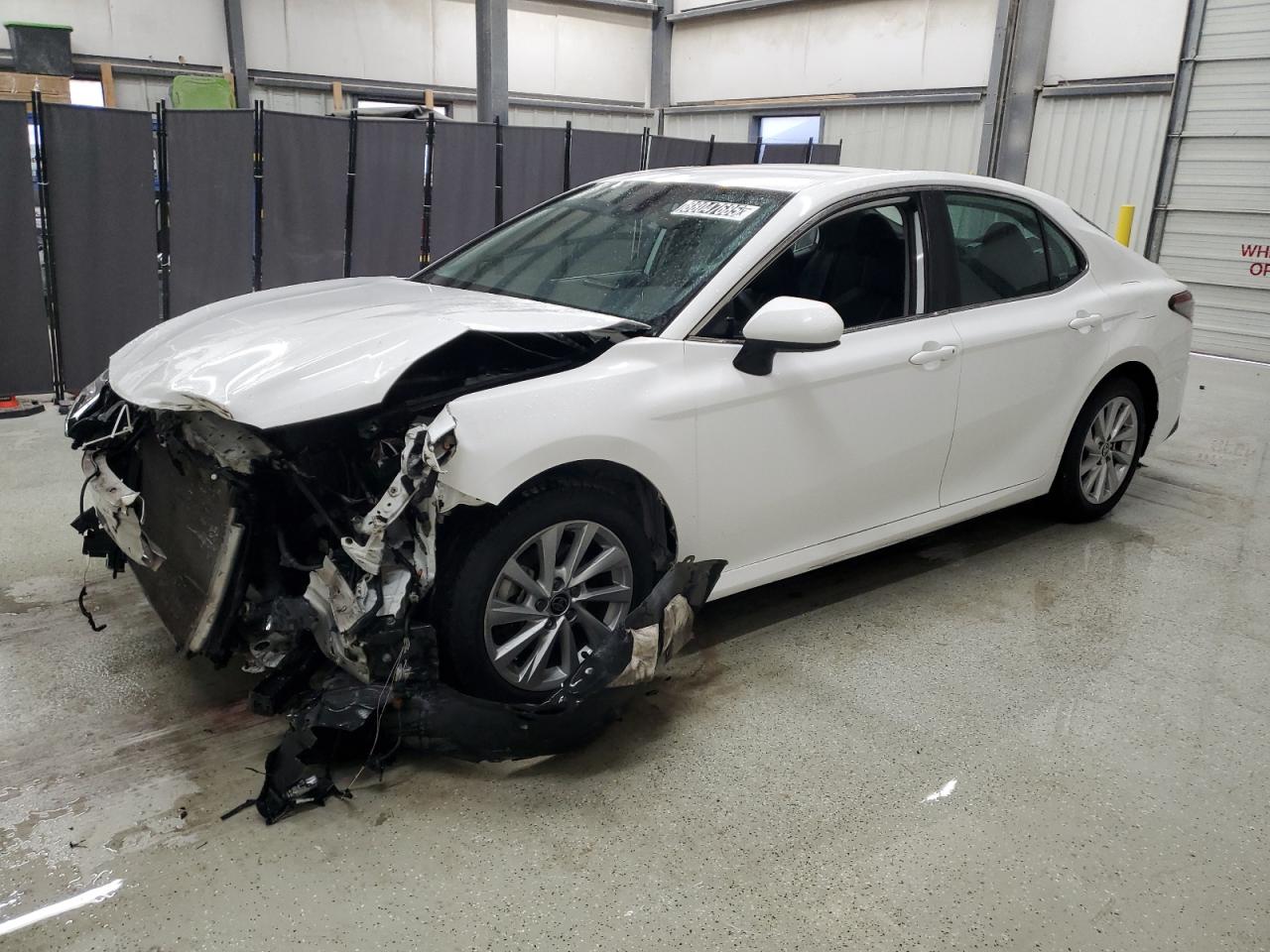 2022 TOYOTA CAMRY LE VIN:4T1C11AK9NU498470