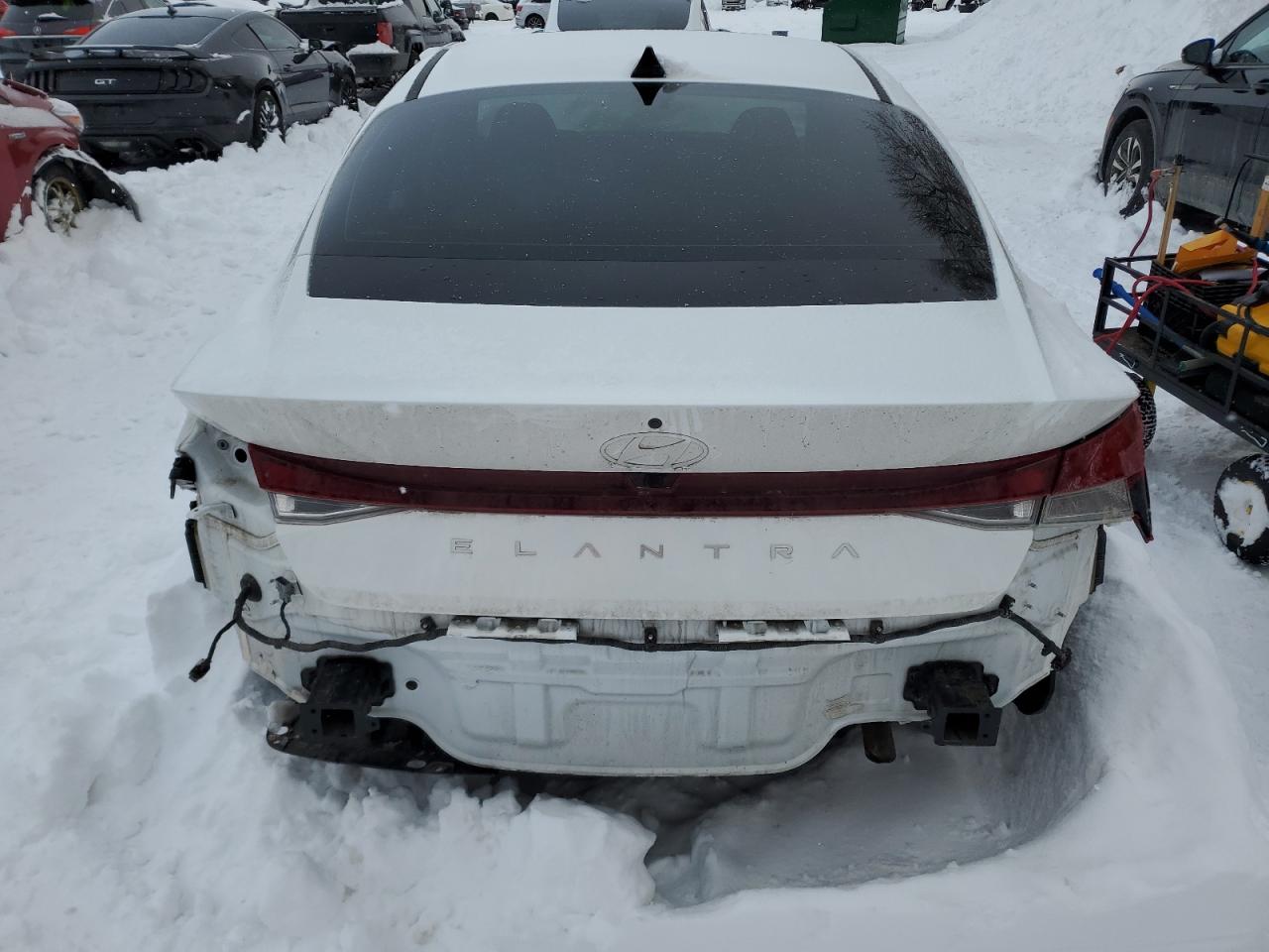 2024 HYUNDAI ELANTRA SEL VIN:KMHLM4DG4RU664870