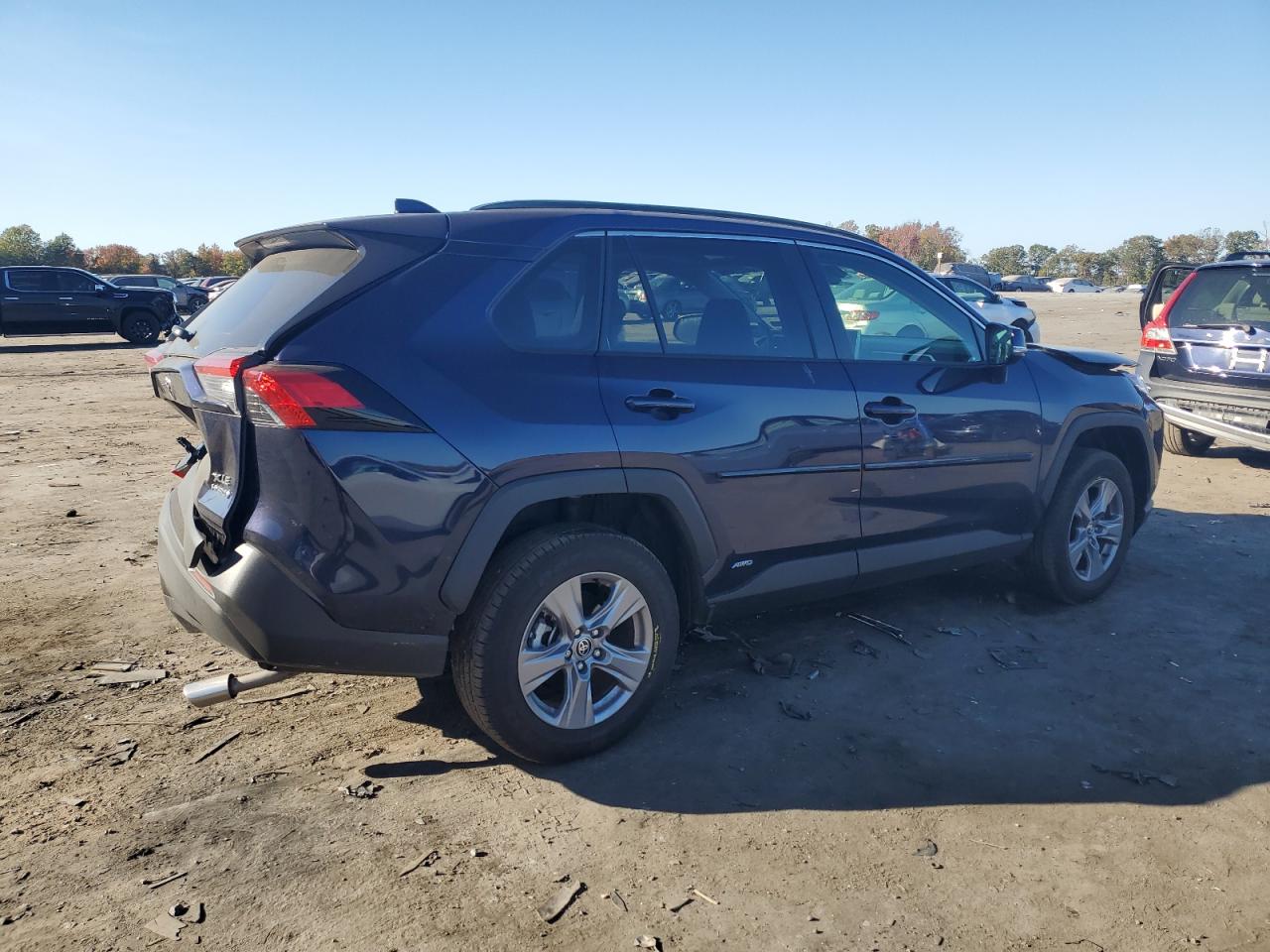 2023 TOYOTA RAV4 XLE VIN:JTMRWRFV1PD198233