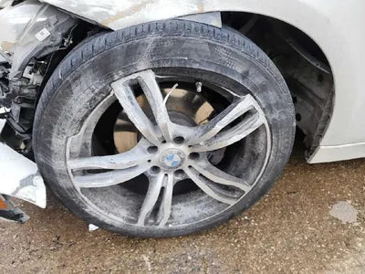 2015 BMW 320 WBA3E1104FF948407 VIN:WBA3E1104FF948407