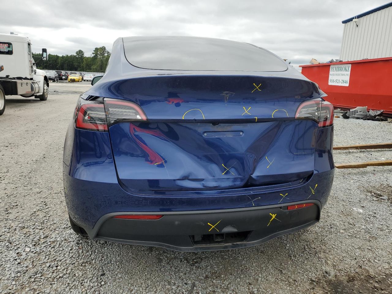 2023 TESLA MODEL Y  VIN:7SAYGDEE6PF638441