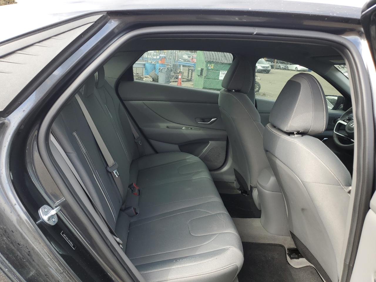2023 HYUNDAI ELANTRA SEL VIN:5NPLS4AG3PH118566