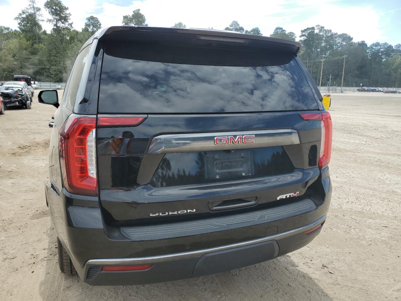 2023 GMC YUKON AT4 VIN:1GKS2CKD7PR173027