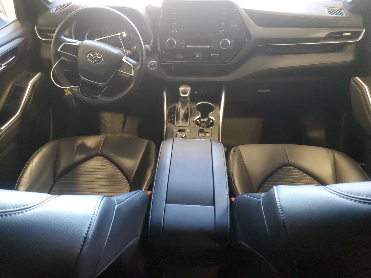 2022 TOYOTA HIGHLANDER XSE VIN:5TDJZRBH0NS223922