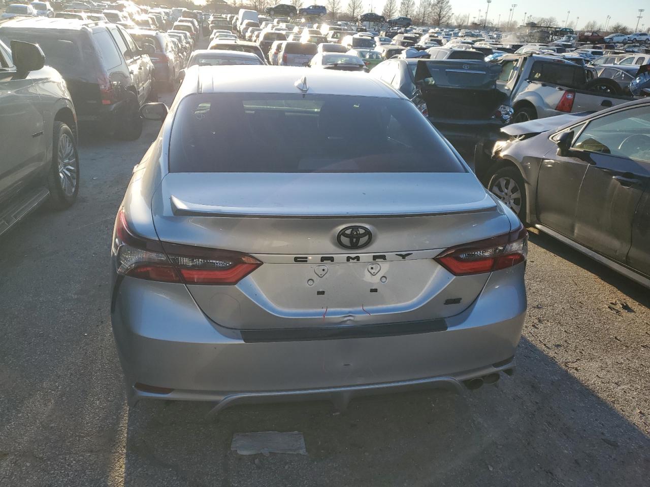 2022 TOYOTA CAMRY SE VIN:4T1T11AK2NU707998