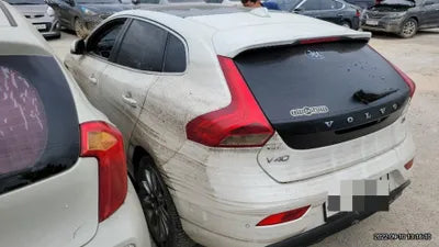 2016 Volvo V40 YV1MV79K0G2315530 VIN:YV1MV79K0G2315530