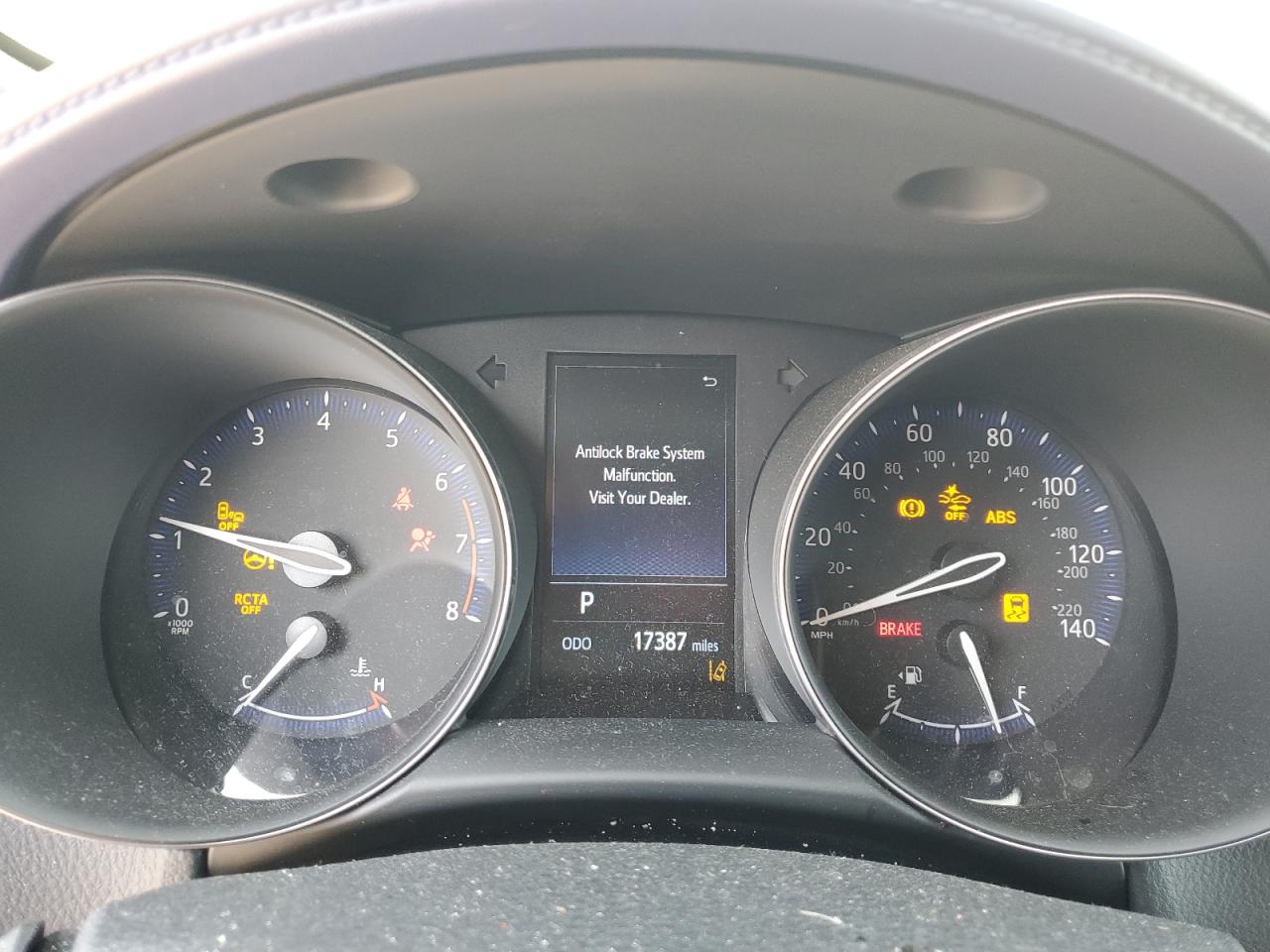 2022 TOYOTA C-HR XLE VIN:NMTKHMBX1NR141939