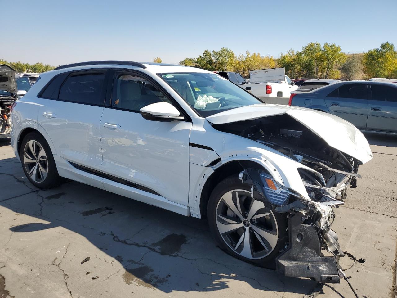 2024 AUDI Q8 E-TRON PREMIUM VIN:WA14AAGE2RB019540