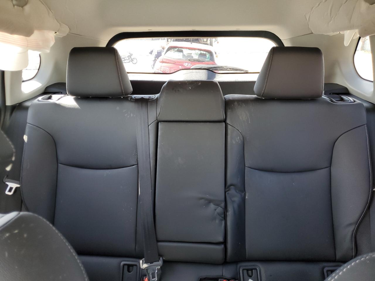 2022 TOYOTA COROLLA CROSS XLE VIN:7MUDAABG0NV002923