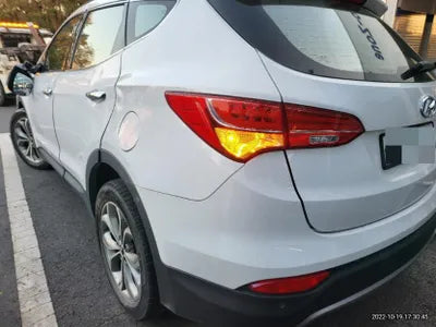 2014 Hyundai Santa FE VIN: