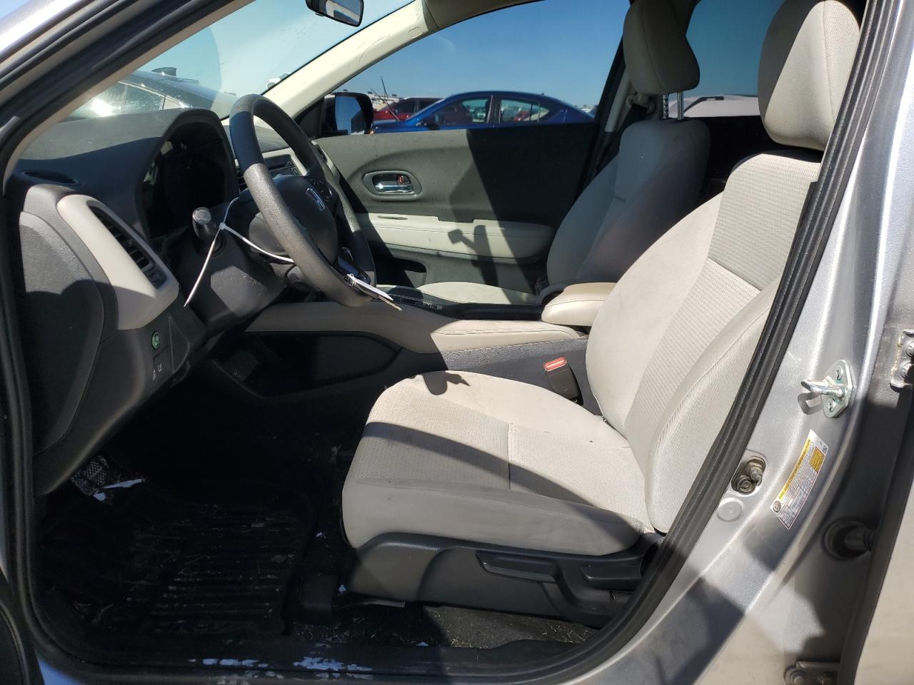 2022 HONDA HR-V LX VIN:3CZRU5H37NM737170