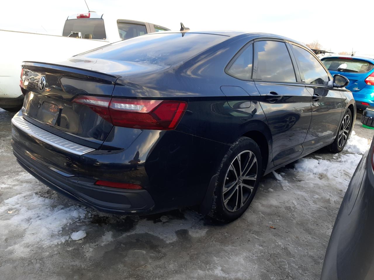 2023 VOLKSWAGEN JETTA SPORT VIN:3VWBM7BU1PM045541