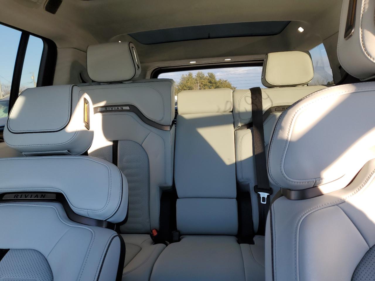 2023 RIVIAN R1S LAUNCH EDITION VIN:7PDSGABL1PN005988