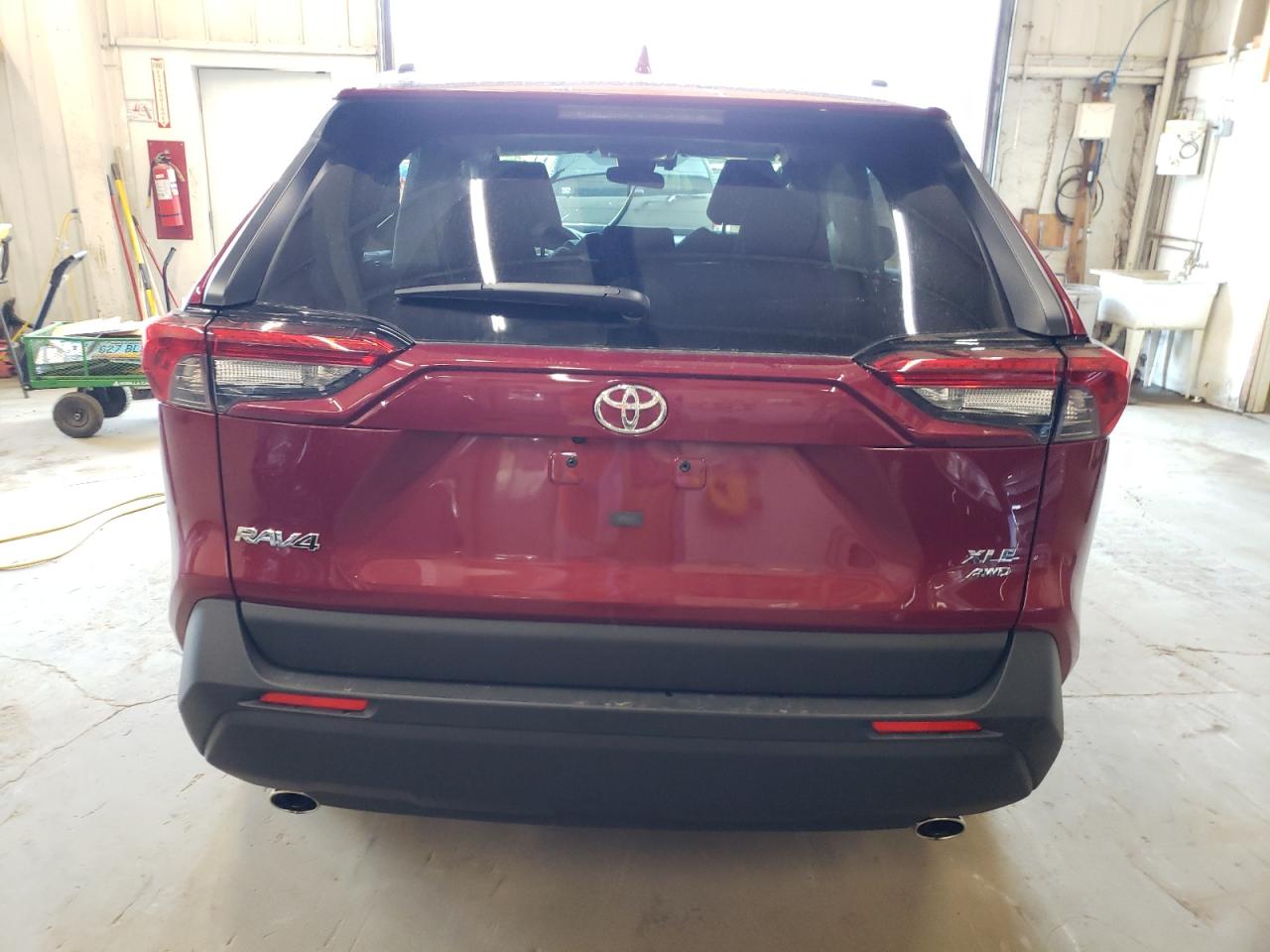 2022 TOYOTA RAV4 XLE VIN:JTMP1RFVXND086601