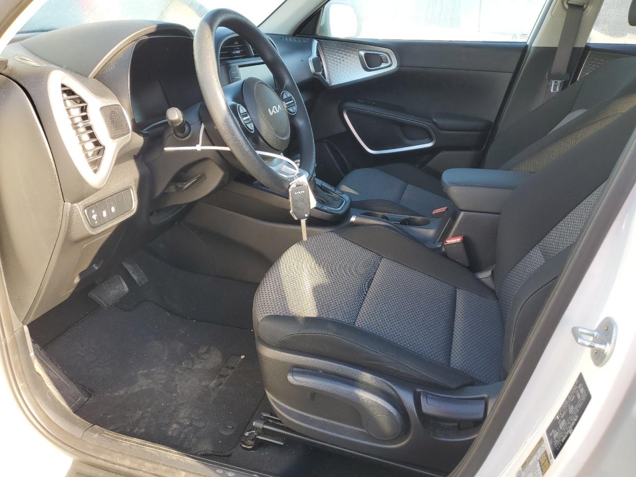 2023 KIA SOUL LX VIN:KNDJ23AU7P7857824