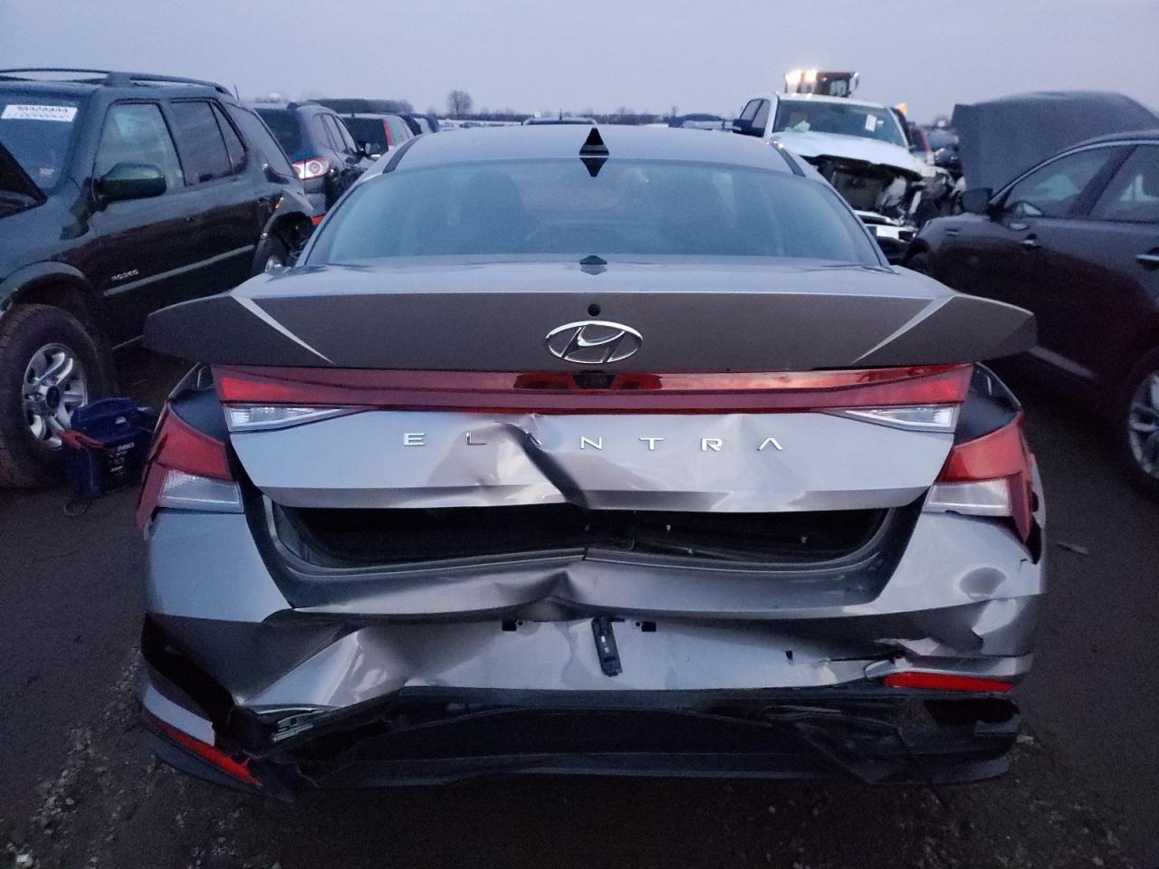 2023 HYUNDAI ELANTRA SEL VIN:KMHLS4AG7PU501220
