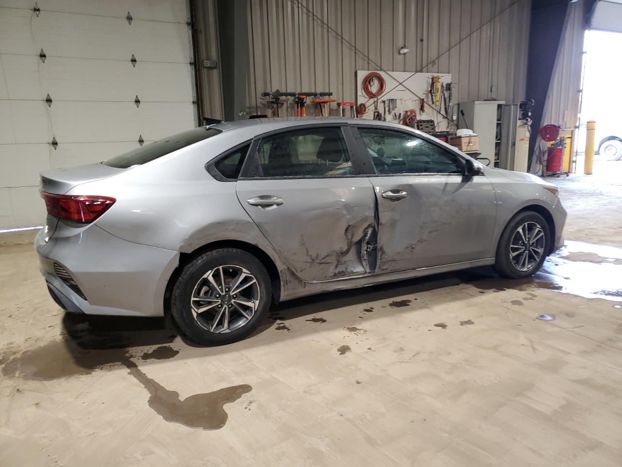 2024 KIA FORTE LX VIN:3KPF24AD2RE705335