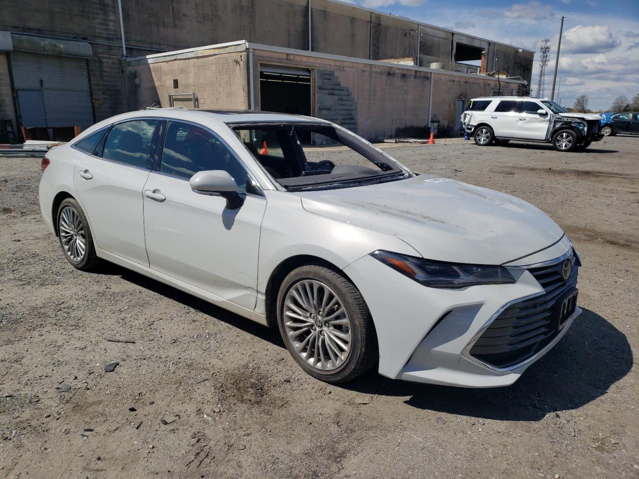 2022 TOYOTA AVALON LIMITED VIN:4T1DZ1FB5NU082857