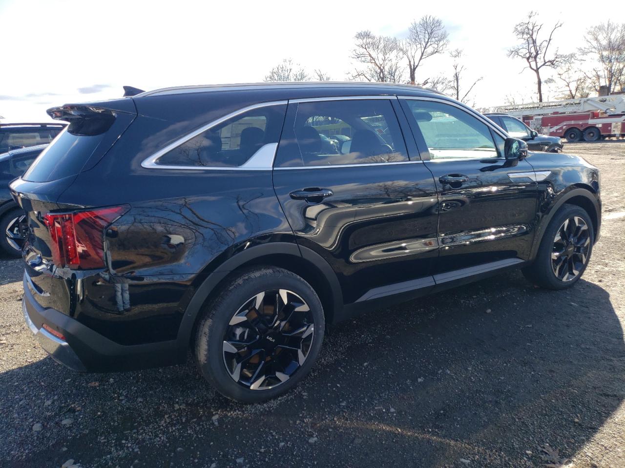 2024 KIA SORENTO SX VIN:5XYRK4JF7RG264688