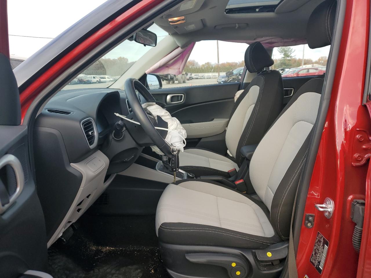 2023 HYUNDAI VENUE SEL VIN:KMHRC8A32PU266558