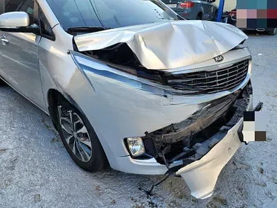 2015 Kia Carnival NONE VIN: