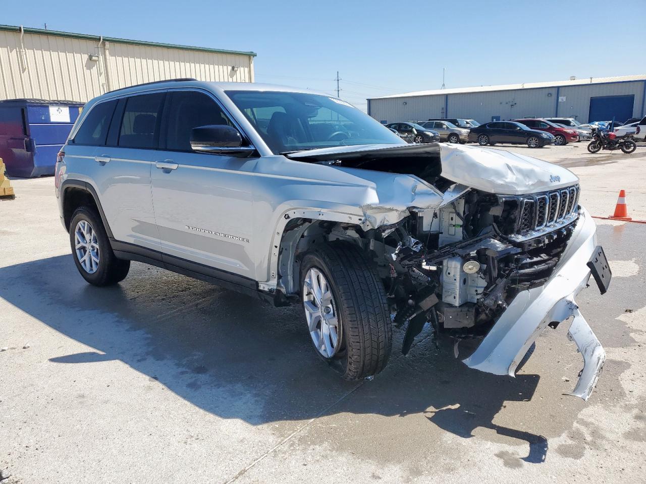 2022 JEEP GRAND CHEROKEE LIMITED VIN:1C4RJGBG1N8570458
