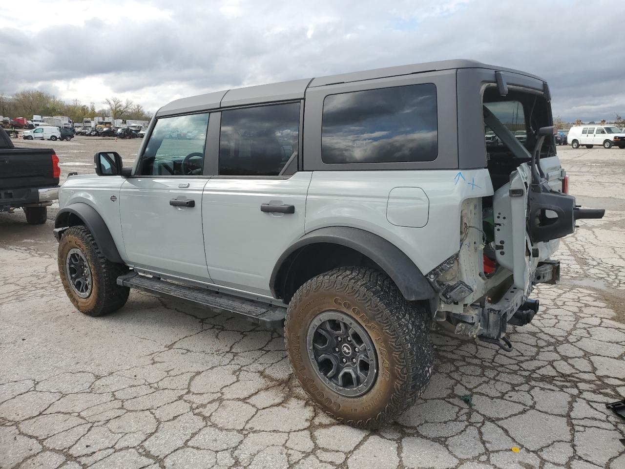 2023 FORD BRONCO BASE VIN:1FMEE5DP3PLB86469