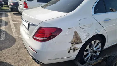 2019 Mercedes-Benz E 300 WDDZF4JB4KA637876 VIN:WDDZF4JB4KA637876